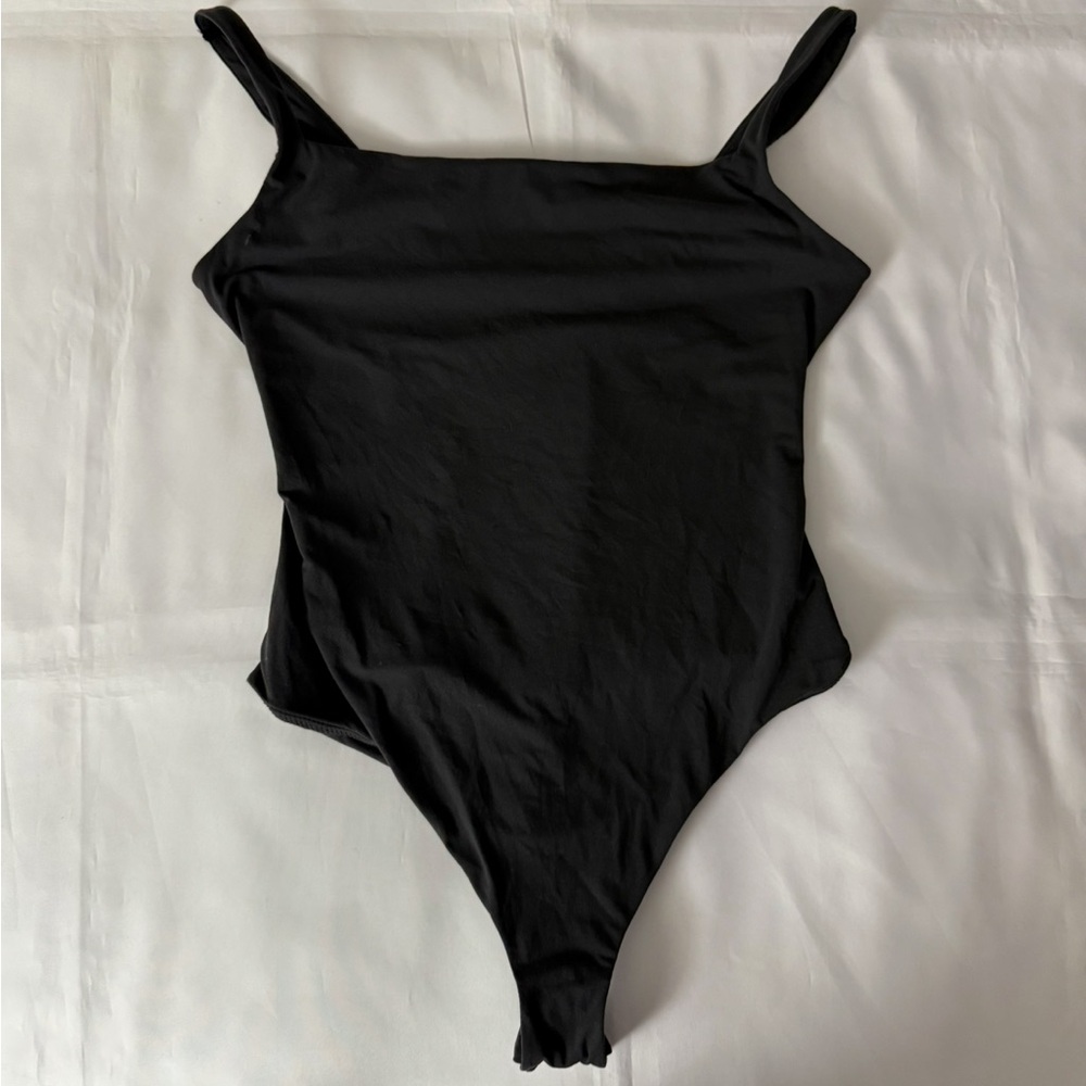 SKIMS Fits Everybody Square Neck Tank Top Bodysuit in Onyx